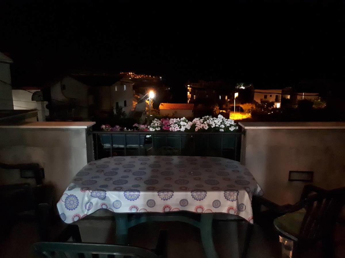 Guesthouse Mare Bar Exterior foto